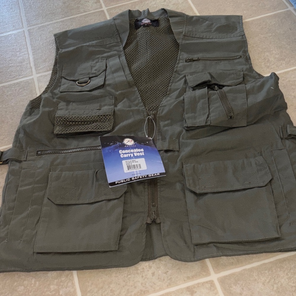 Rothco Plainclothes Concealed Carry Vest Tactical CCW Cargo Olive Drab size S - Picture 5 of 7